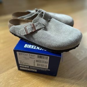 SOLD Birkenstock sandals Boston Soft 
Suede Leather Taupe
Size:37 Regular/Wide